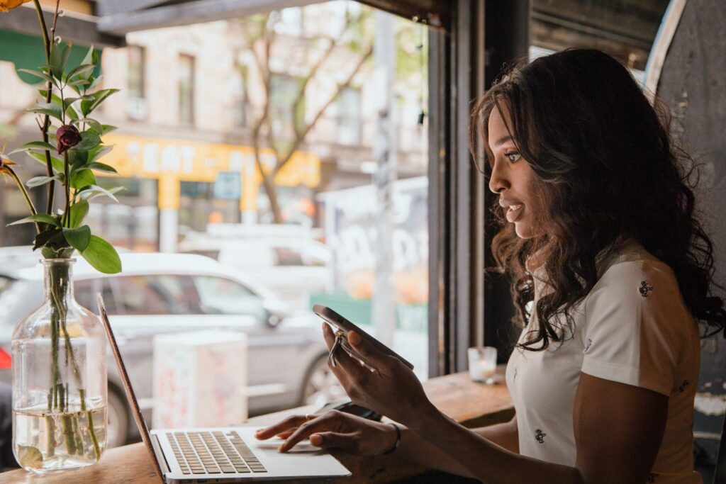 Tips to Help Aspiring Entrepreneurs with Minimal Cash Get Started